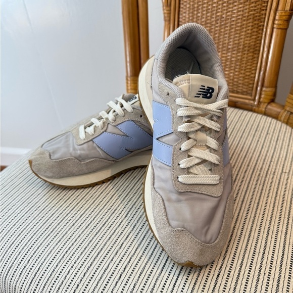 New Balance Women’s 237 Gray Sneakers - Picture 3 of 9